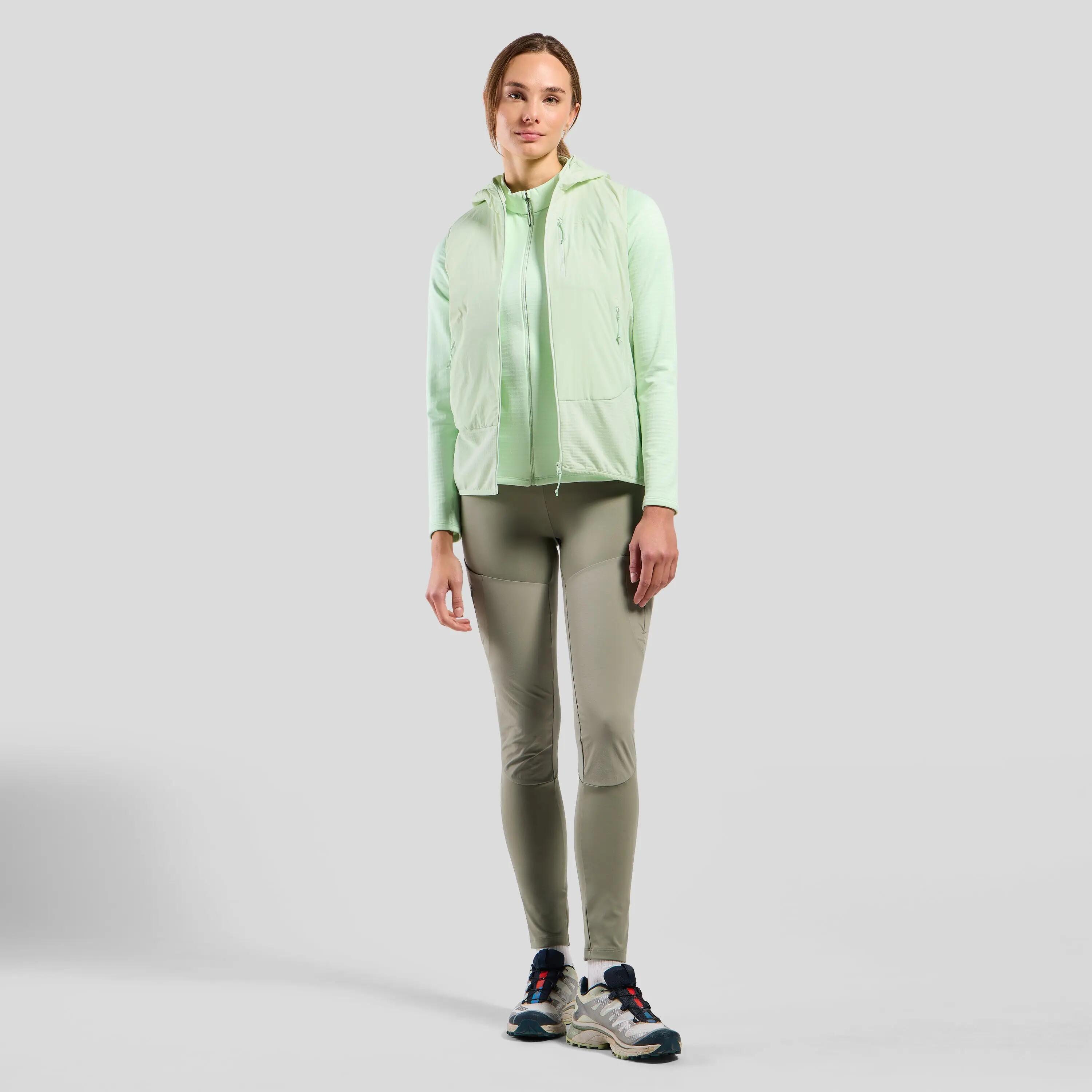 Damen Odlo Ascent Hellgrün Ärmellose Hybrid Jacke 6/8