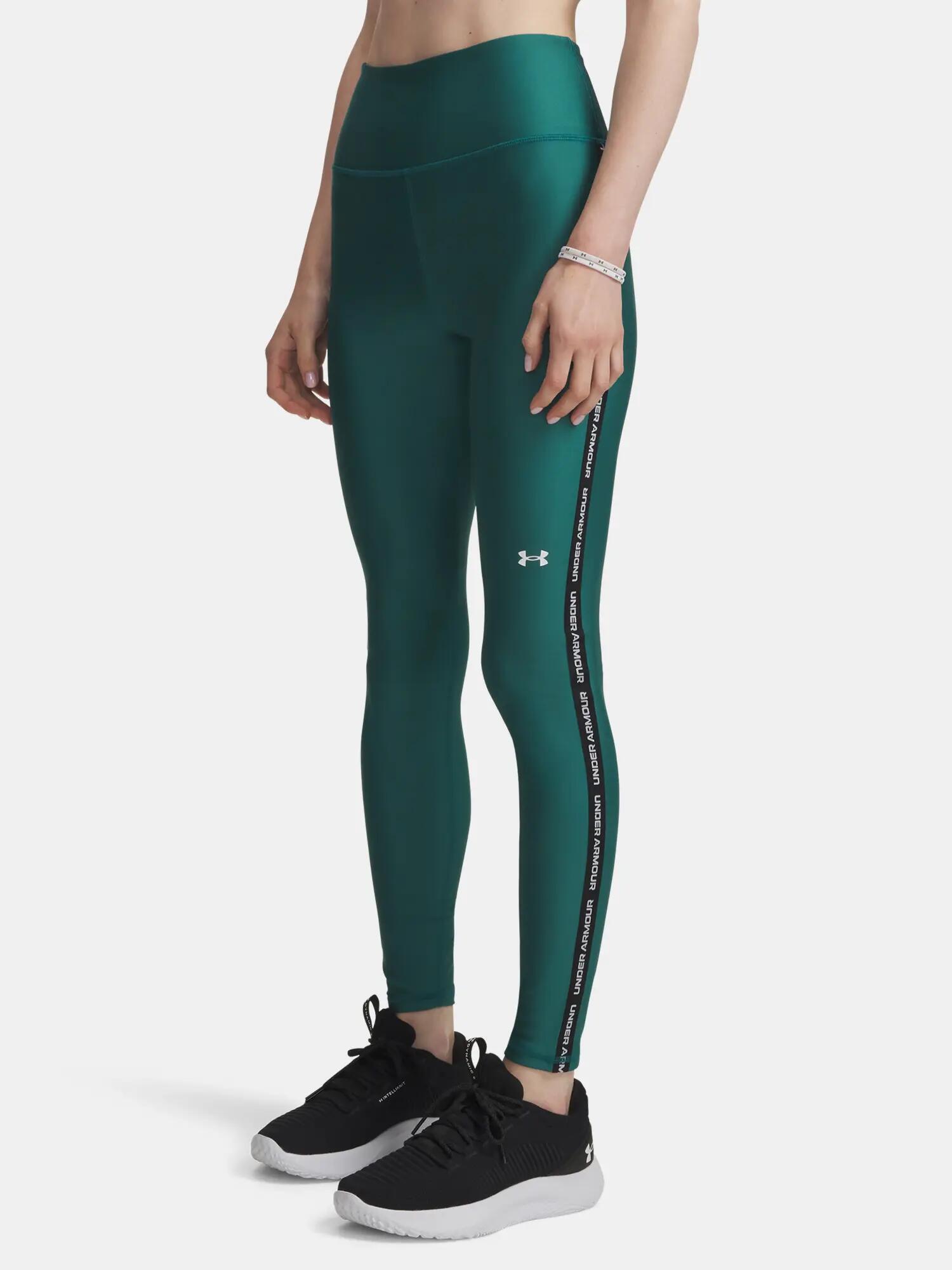 UNDER ARMOUR picture