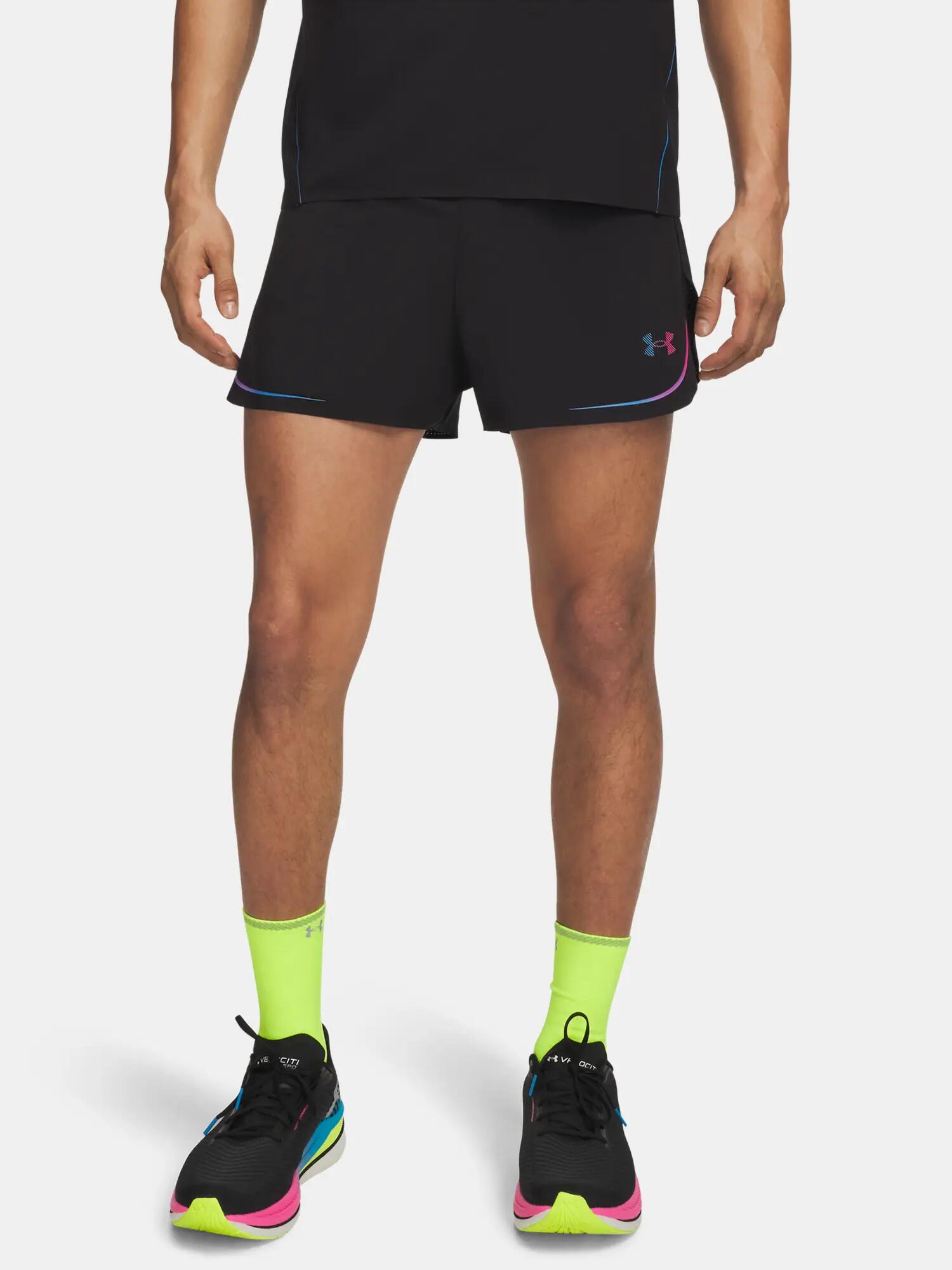 UNDER ARMOUR picture