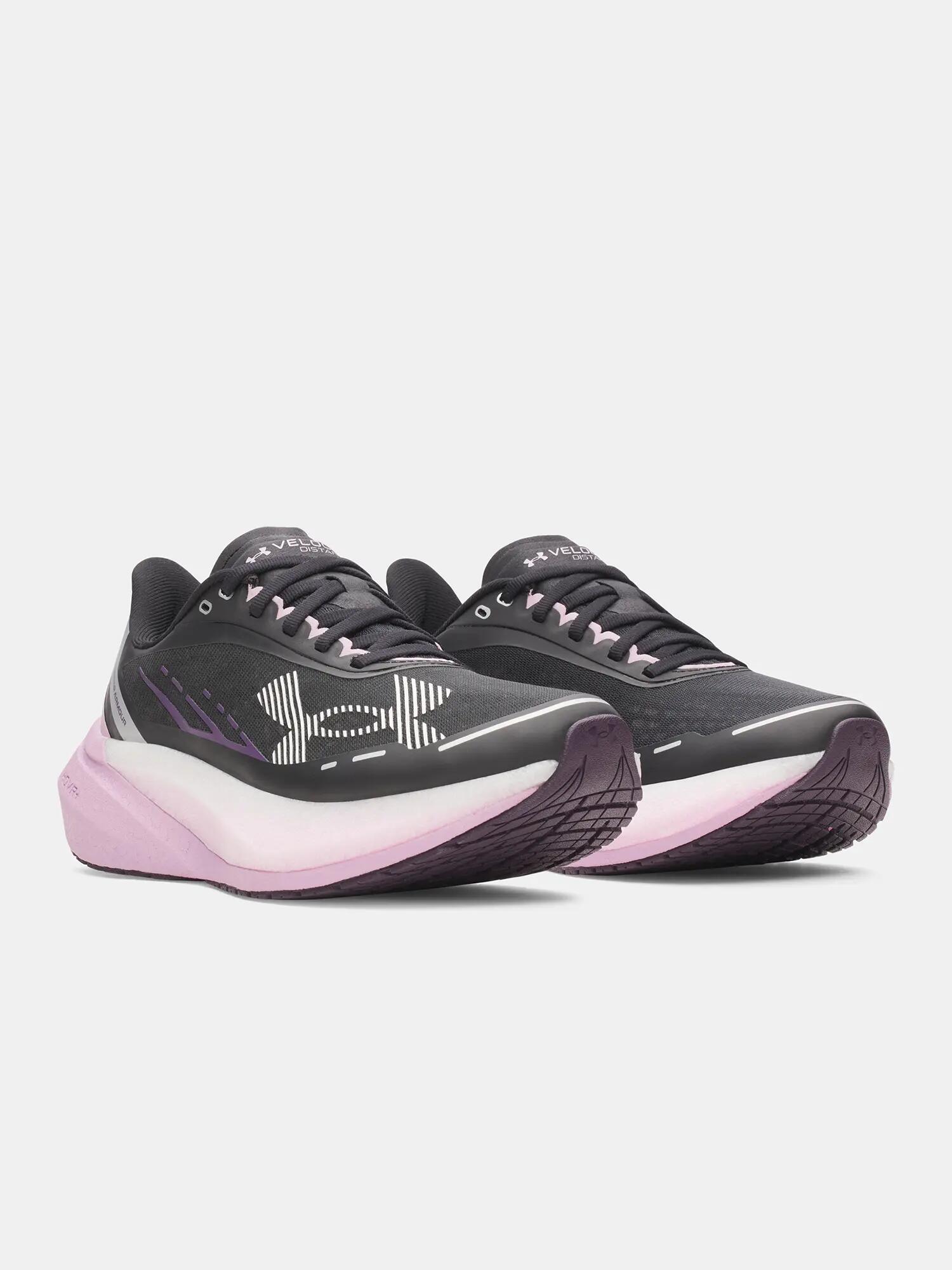 Női cipő Under Armour UA W Velociti Distance 3/5