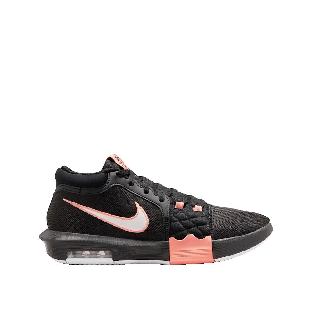 NIKE picture