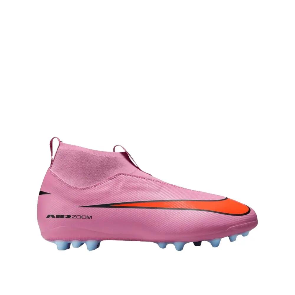 NIKE picture