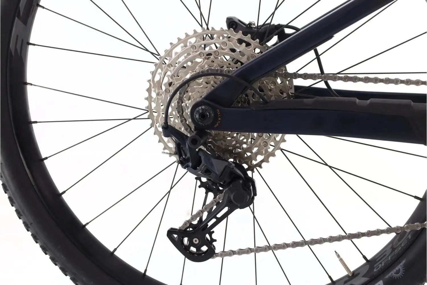 Refurbished E-MTB Fully ·  Rise · Sehr guter Zustand 3/8