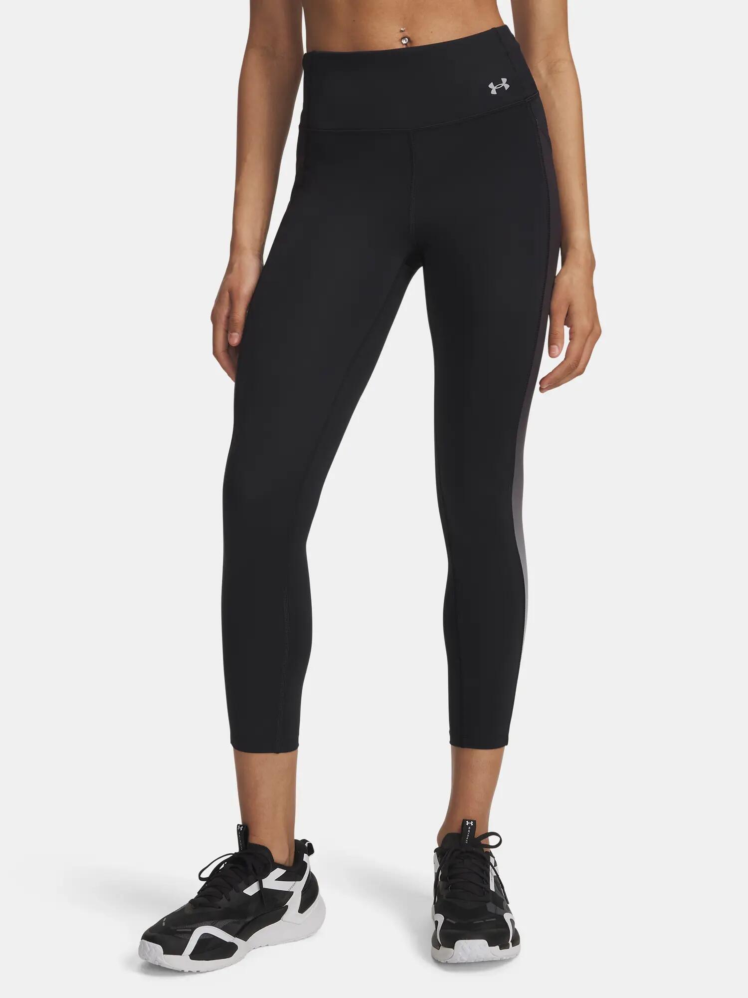 UNDER ARMOUR picture