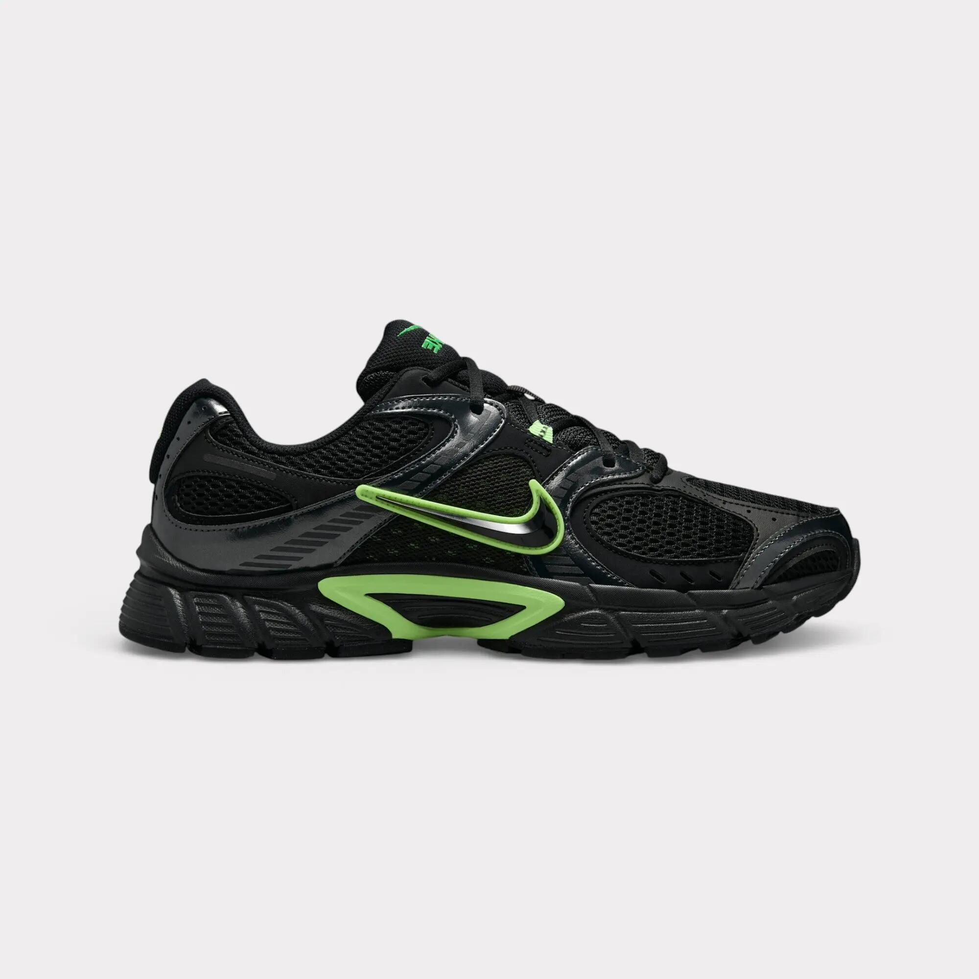 NIKE picture