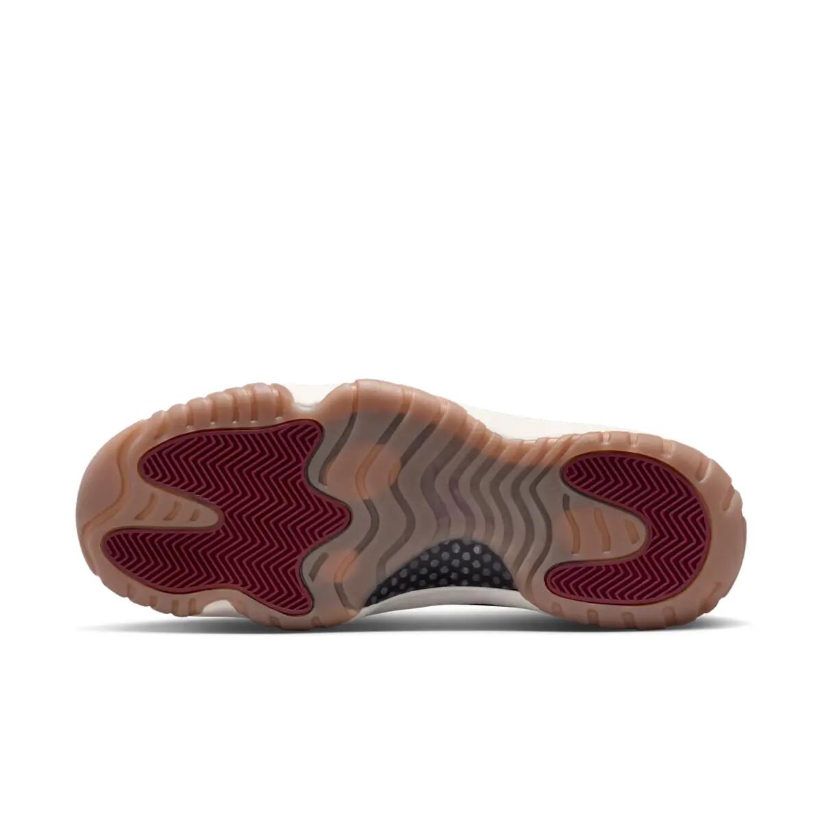 Air Jordan 11 Retro China 2/6
