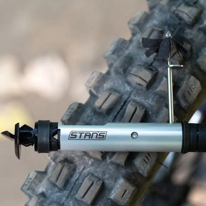 Incredible DART Tubeless-Reparaturwerkzeug Stan's 8/8