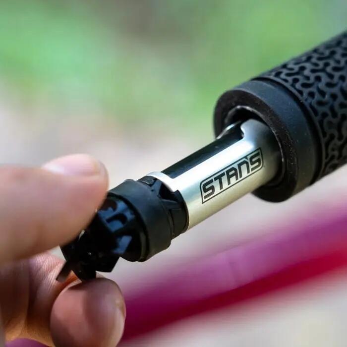 Incredible DART Tubeless-Reparaturwerkzeug Stan's 7/8