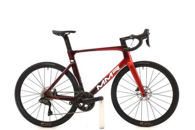 Tweedehands racefiets · adrenaline aero 00 di2 12v · zeer goede toestand
