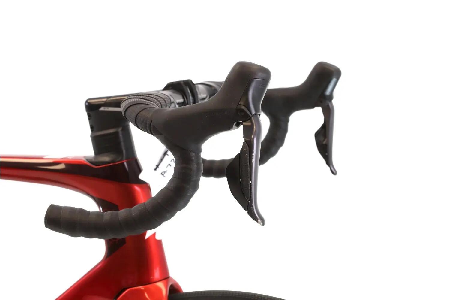 Vélo de route reconditionné ·  Adrenaline Aero 00 Di2 12V · Très bon état 6/8