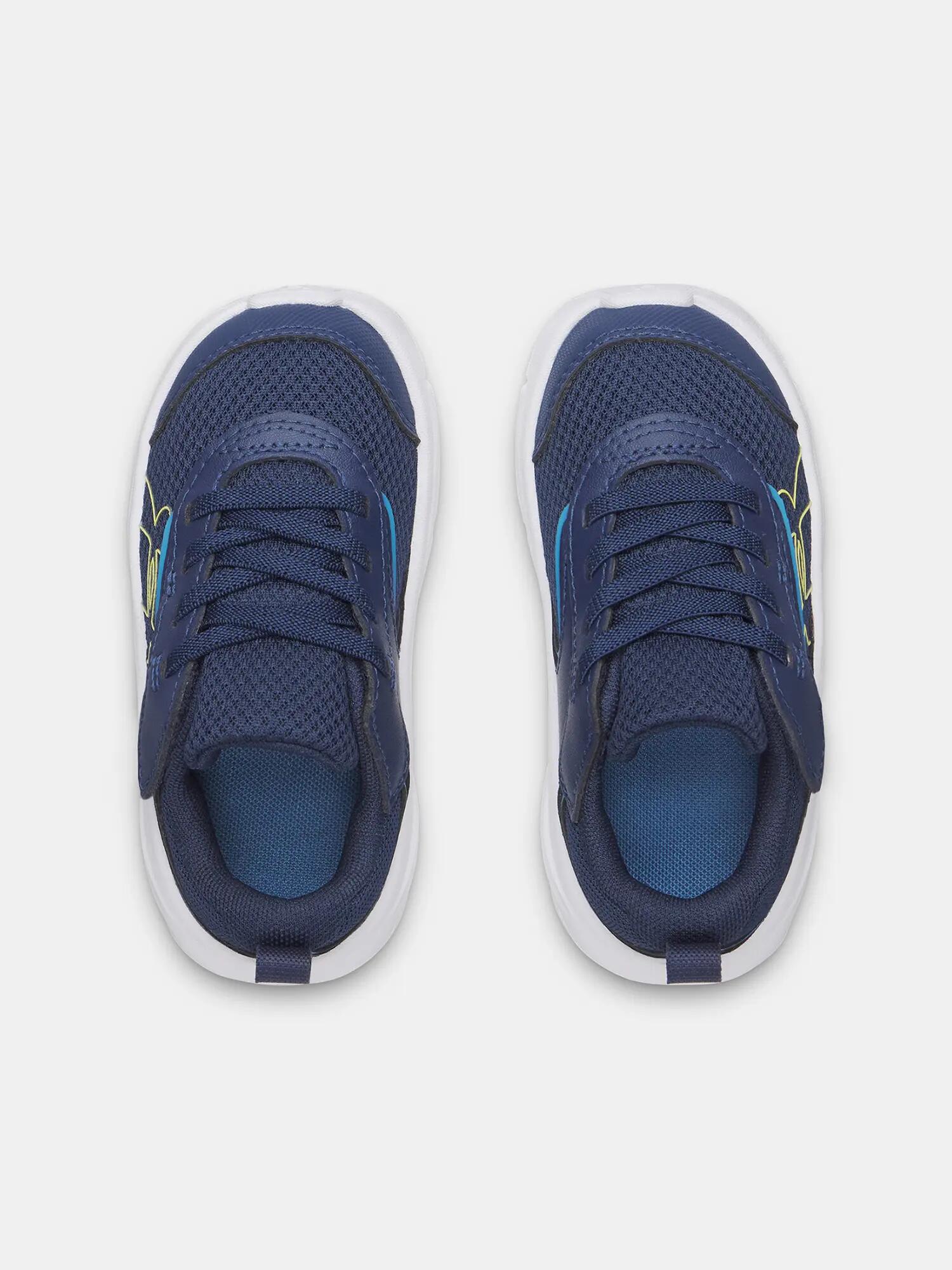 Fiú cipő Under Armour UA BINF Surge 5 AC 5/5