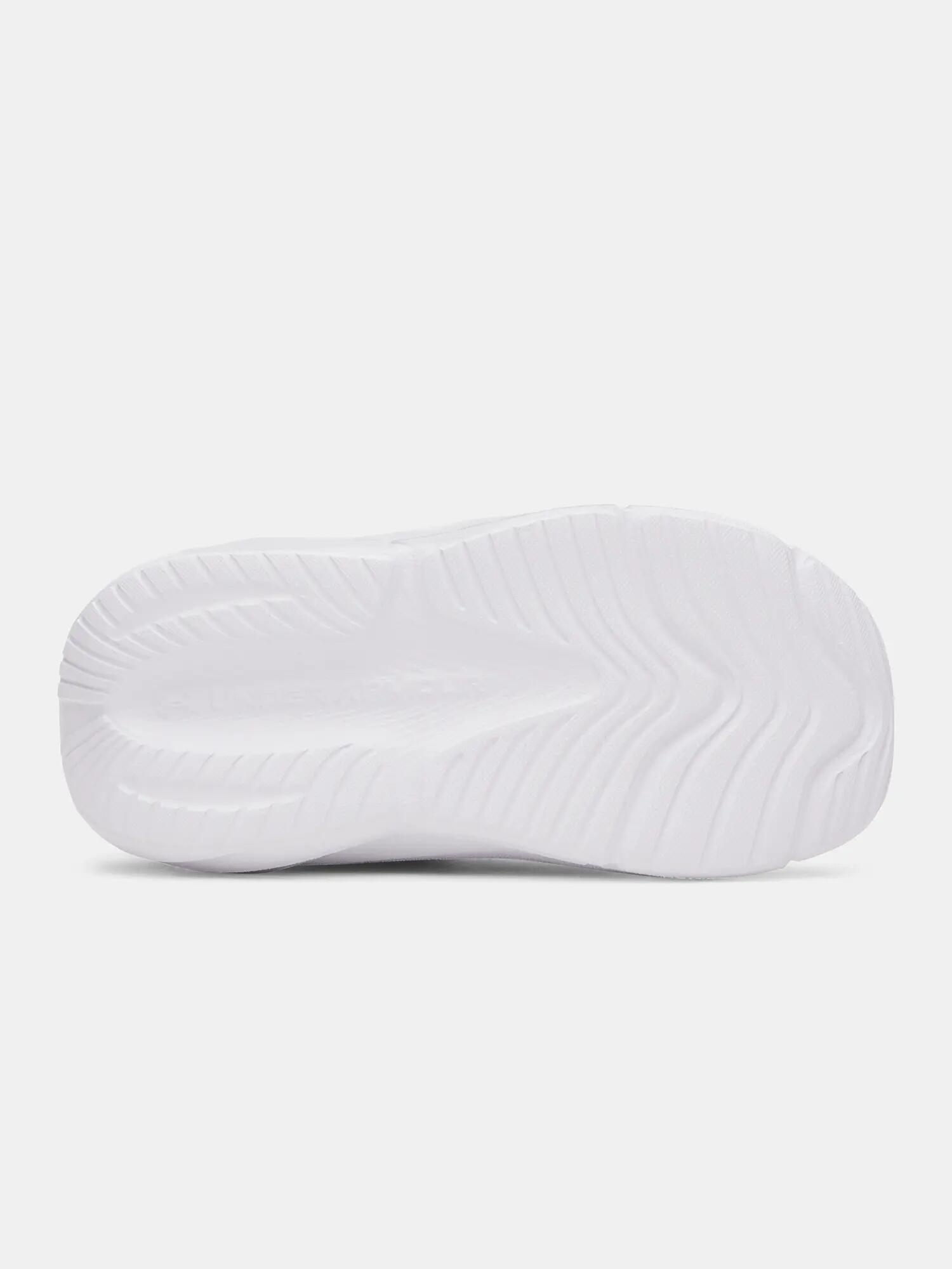 Fiú cipő Under Armour UA BINF Surge 5 AC 4/5