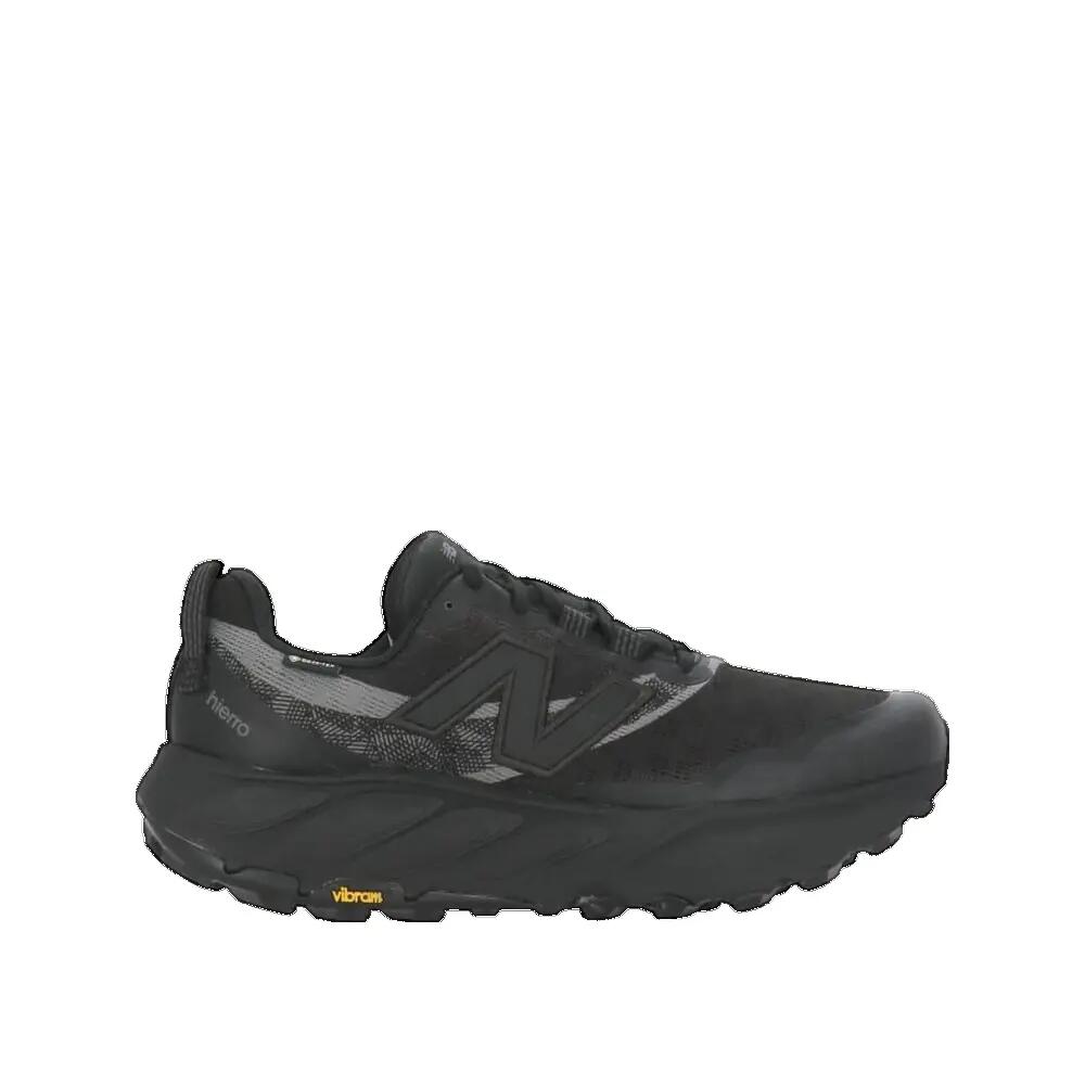 NEW BALANCE picture