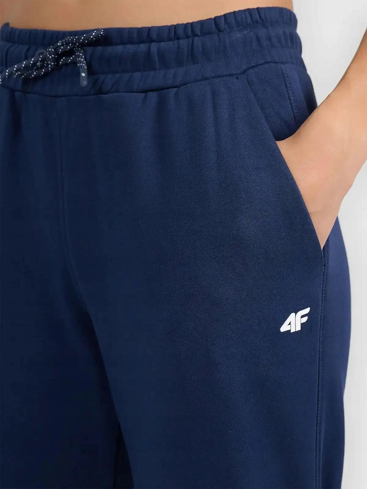 4F SPODNIE DAMSKIE DRESOWE JOGGERY SPORTOWE S F1658 SS26 4/5