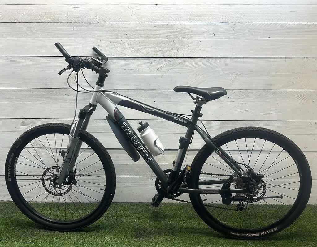 Second Life - Gereviseerd Trek stadsfiets bike, wit 2/2