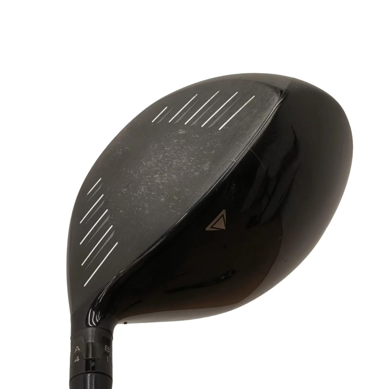 Titleist 915D3 Driver / Flex Regular / Loft 9.5 4/6