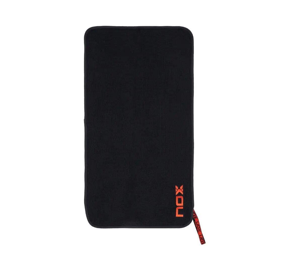 NOX Black/red Sports towel 2/3