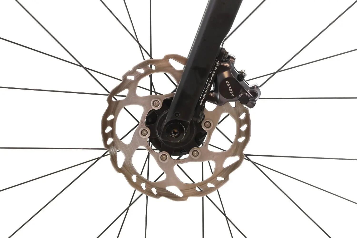 Tweedehands gravelbike ·  Revolt Advanced 0 · Zeer goede toestand 7/8