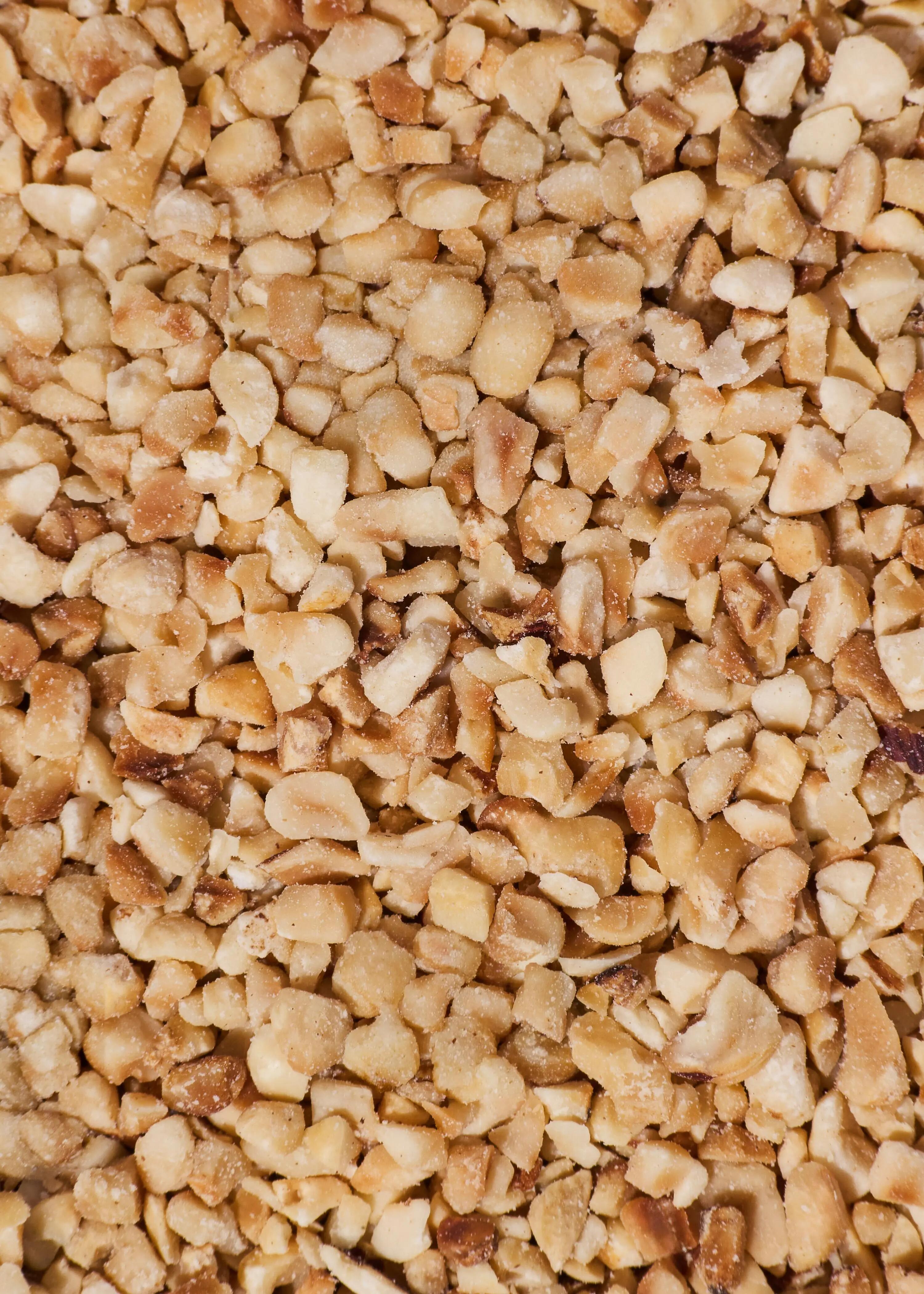 Noisettes torréfiées et concassées 1 kg 3/6