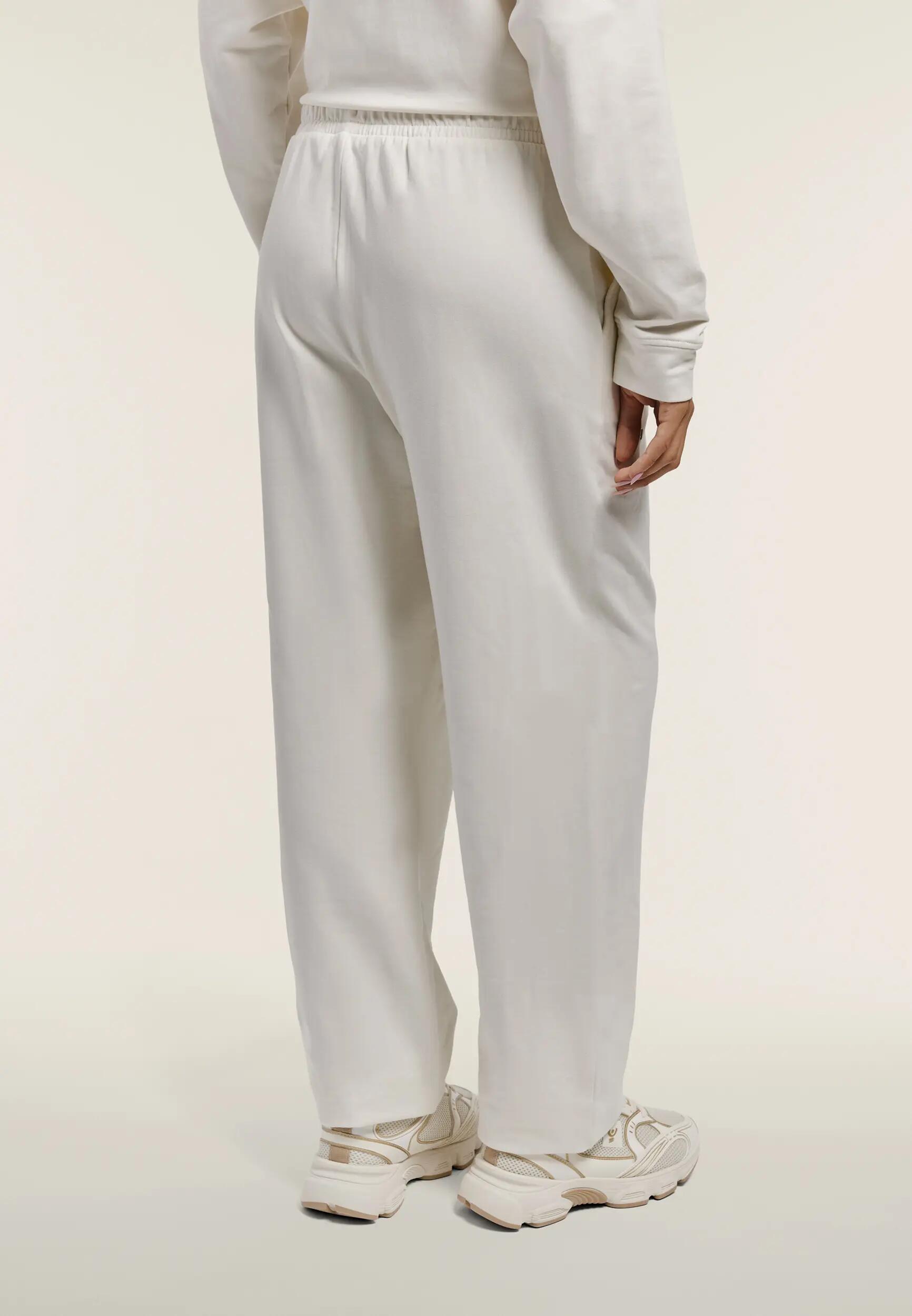 Pantalón deportivo cómodo de felpa con bajo elástico 3/6