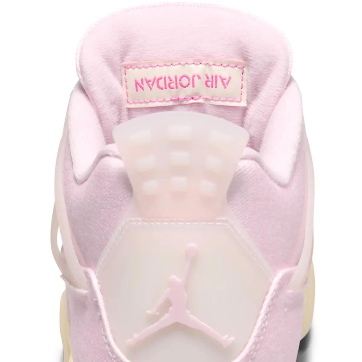 Schoenen  4 Retro Iced Carmine 5/6