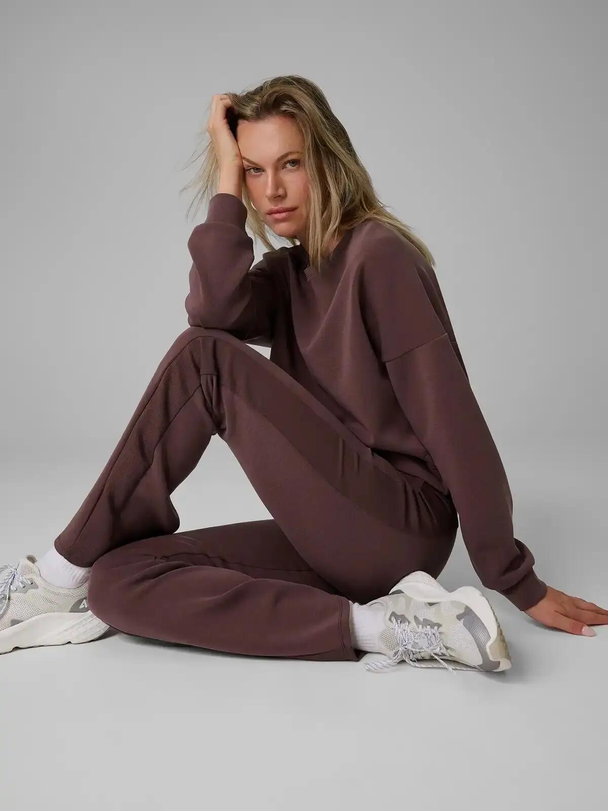Leggings da donna a vita alta e svasati 3/7