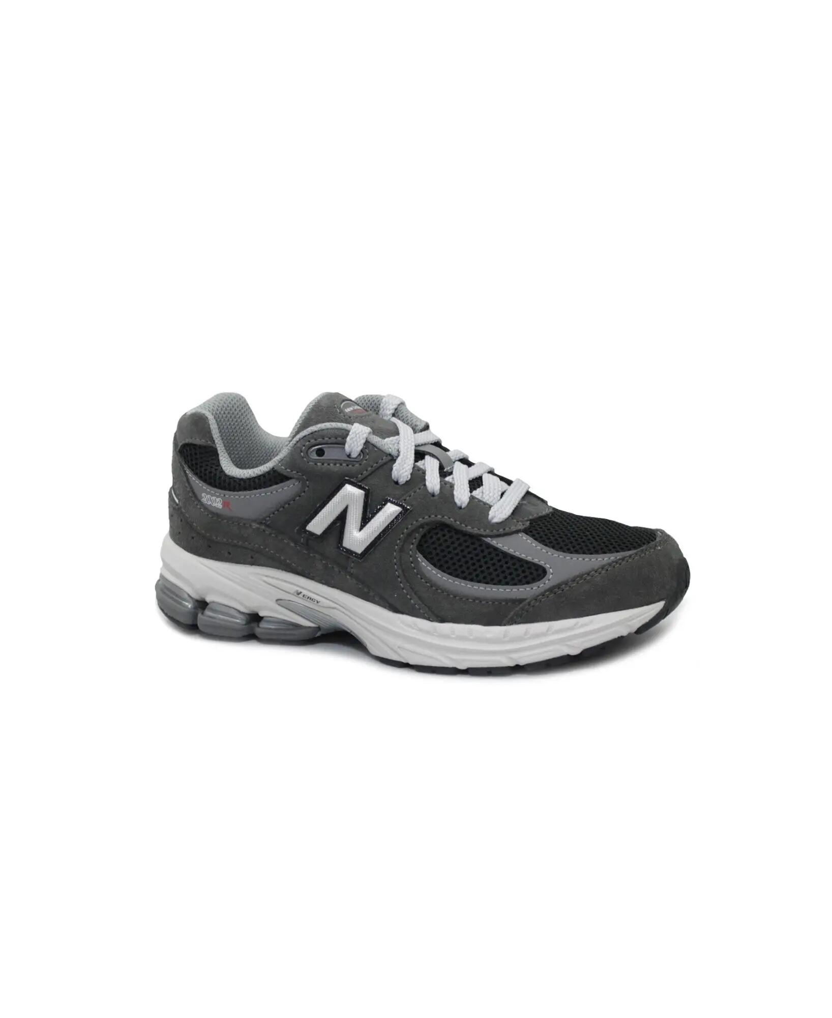 NEW BALANCE picture