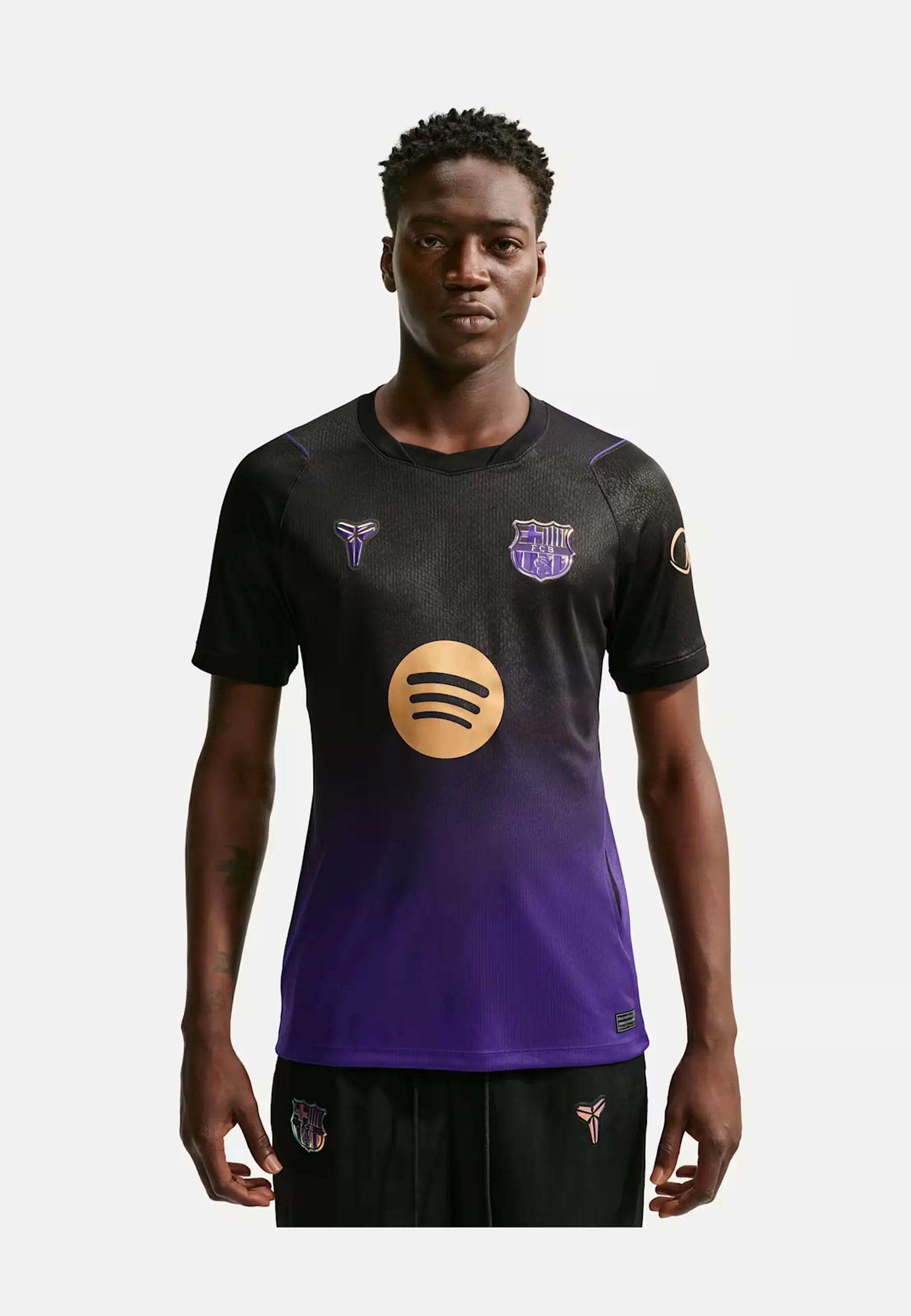 NIKE picture