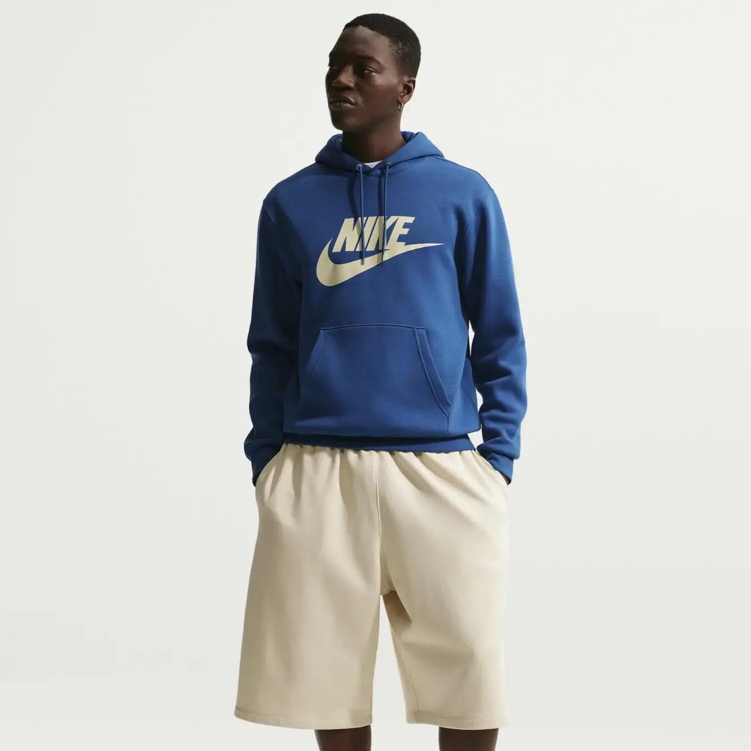 NIKE picture