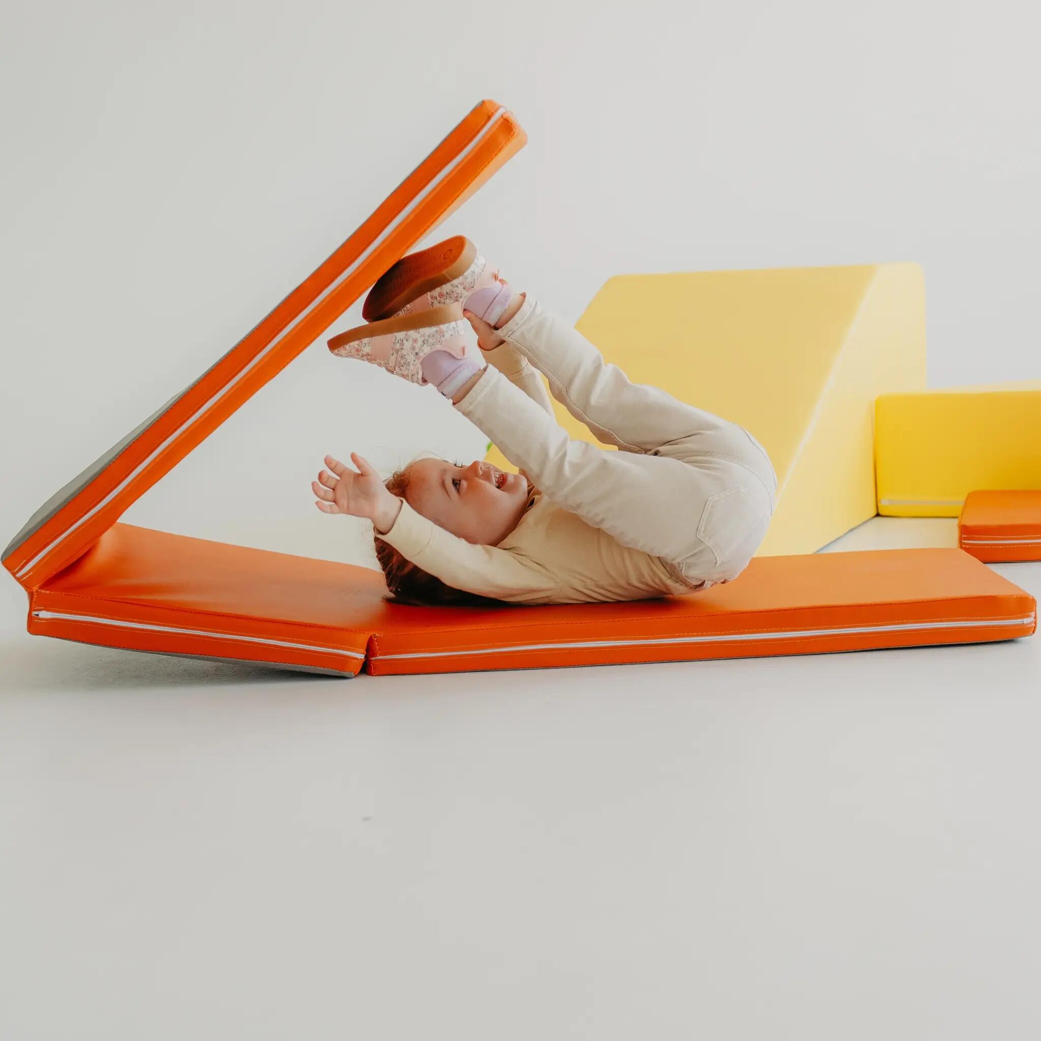 Set de motricité enfant avec tapis et blocs d’escalade, orange 2/12