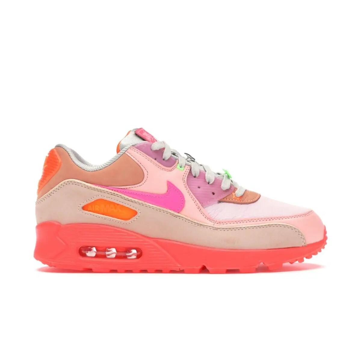 NIKE picture