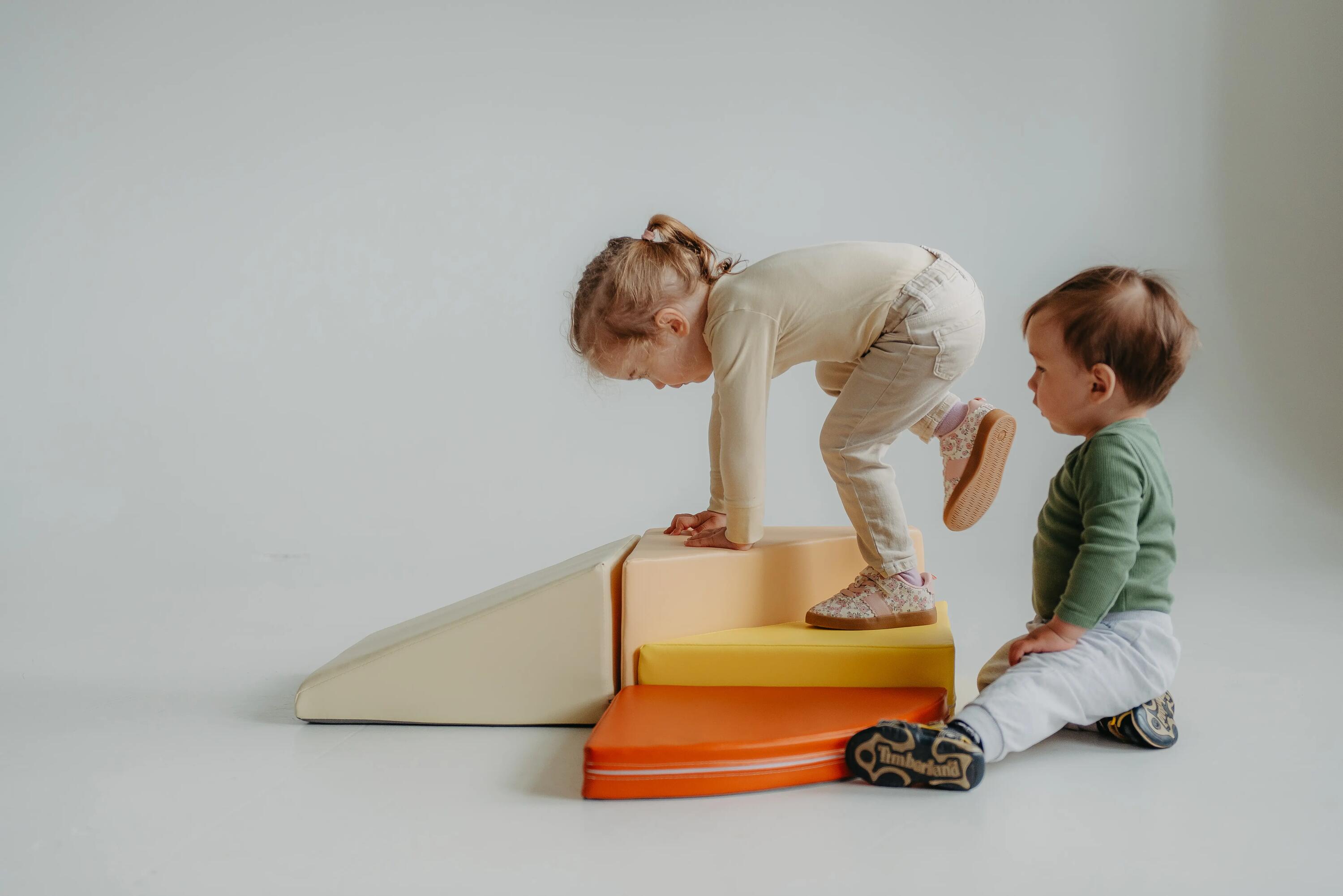 Set de motricité enfant avec tapis et blocs d’escalade, orange 11/12