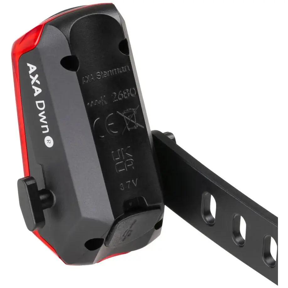 AXA DWN feu arrière vélo rechargeable USB avec feu stop 2/3