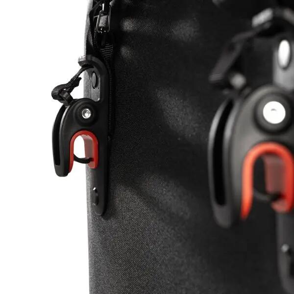 Urbanproof KNOX cabas vélo 25L RPET étanche réfléchissant 3/6