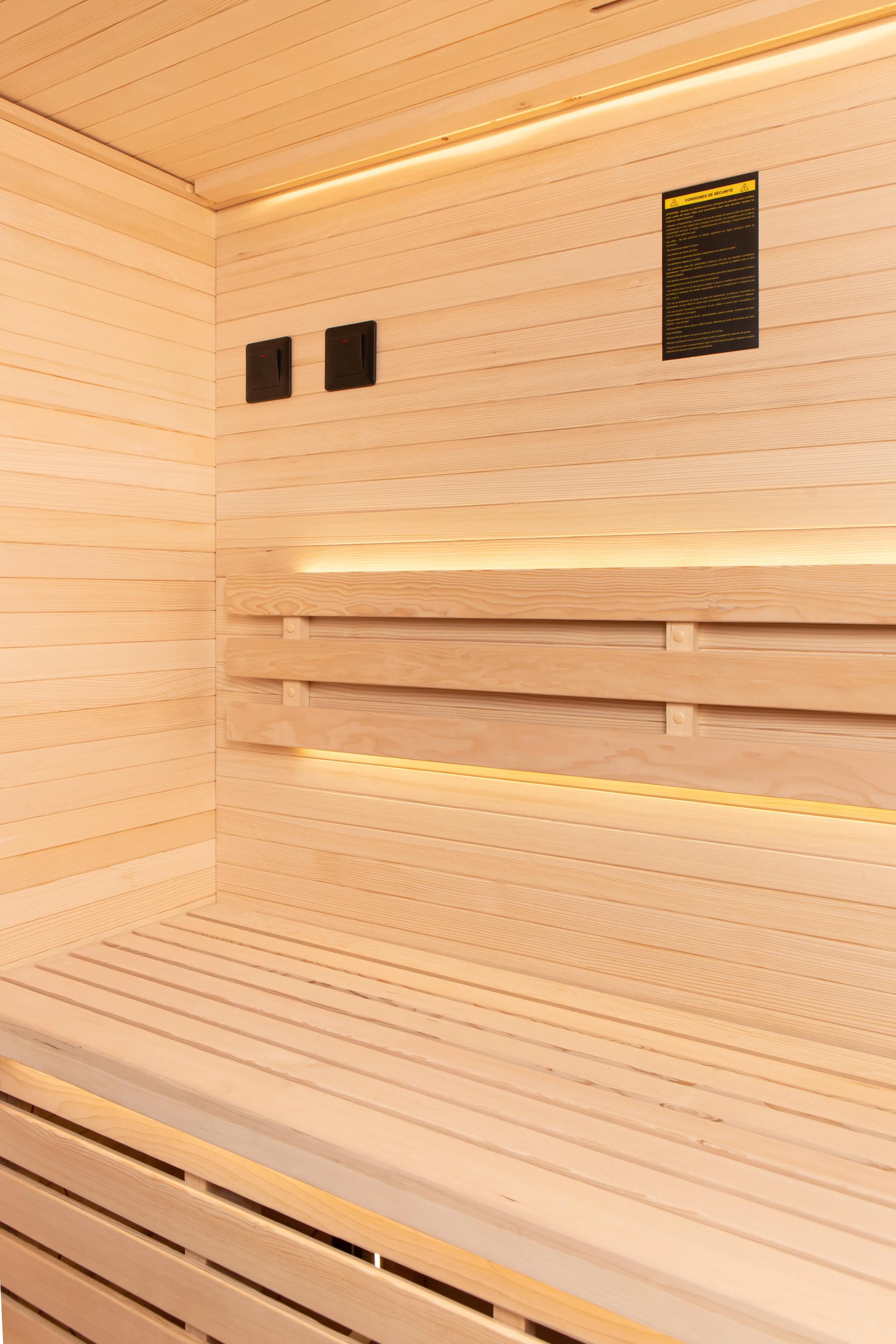 Sauna finlandesa interior Sense 3 lugares panorâmico de canto Harvia 4,5 kW 5/8