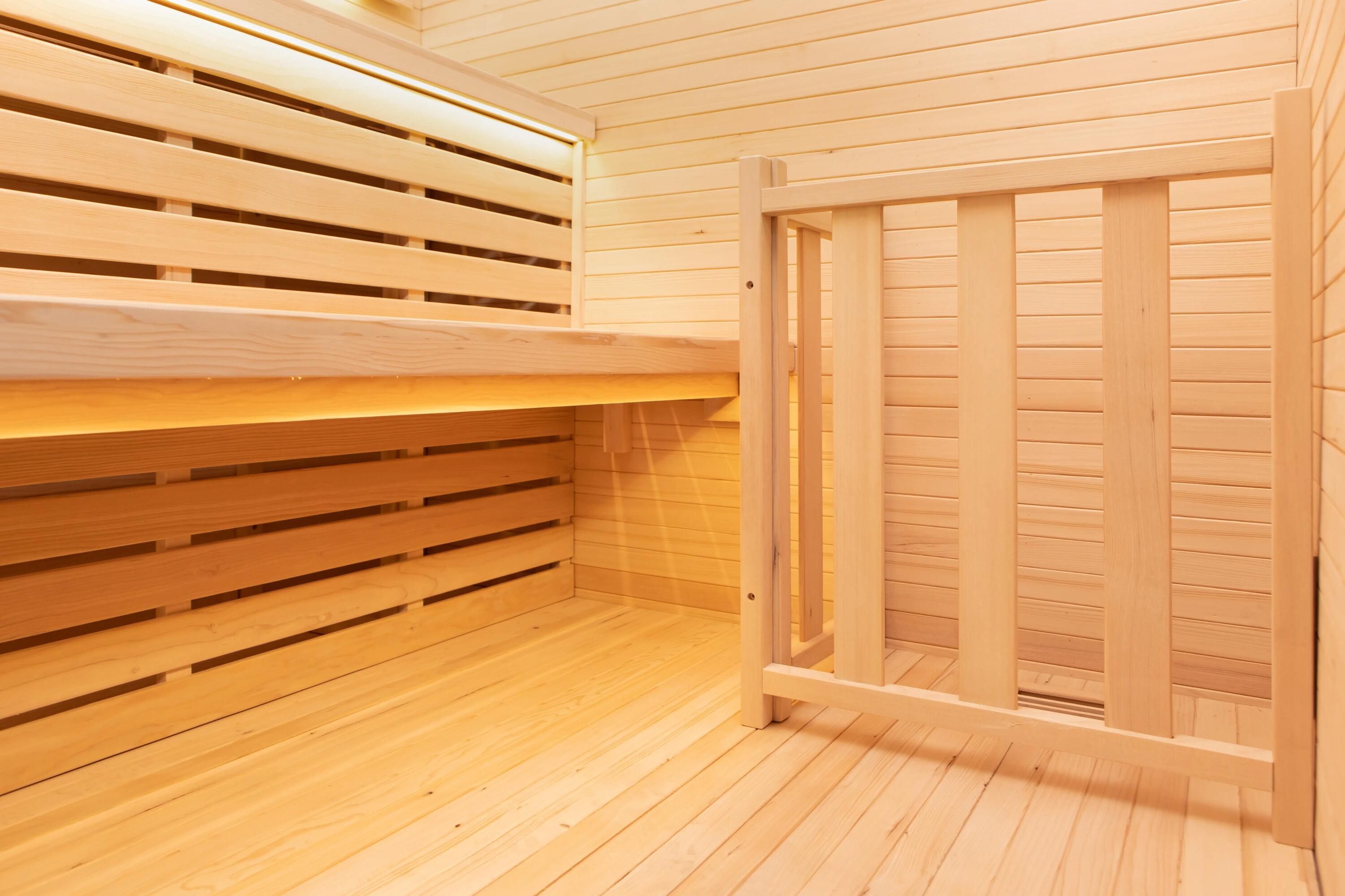 Sauna finlandesa interior Sense 3 lugares panorâmico de canto Harvia 4,5 kW 4/8