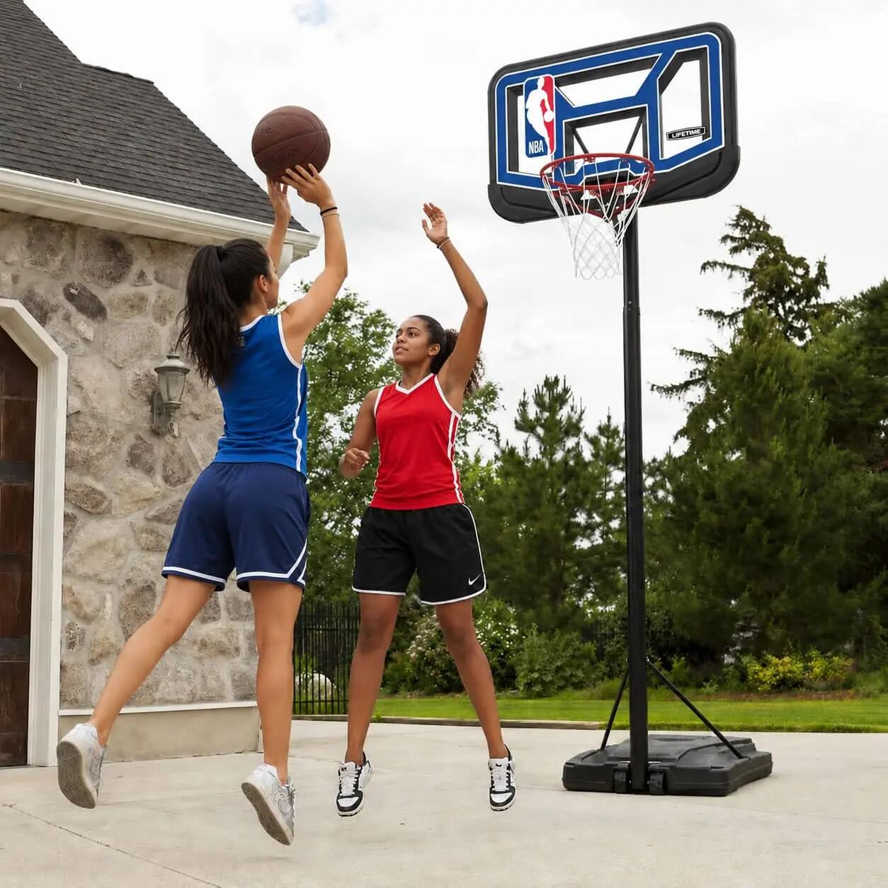 Panier de basket sur pied Lifetime NBA Streamline Fusion - planche transparente 8/10