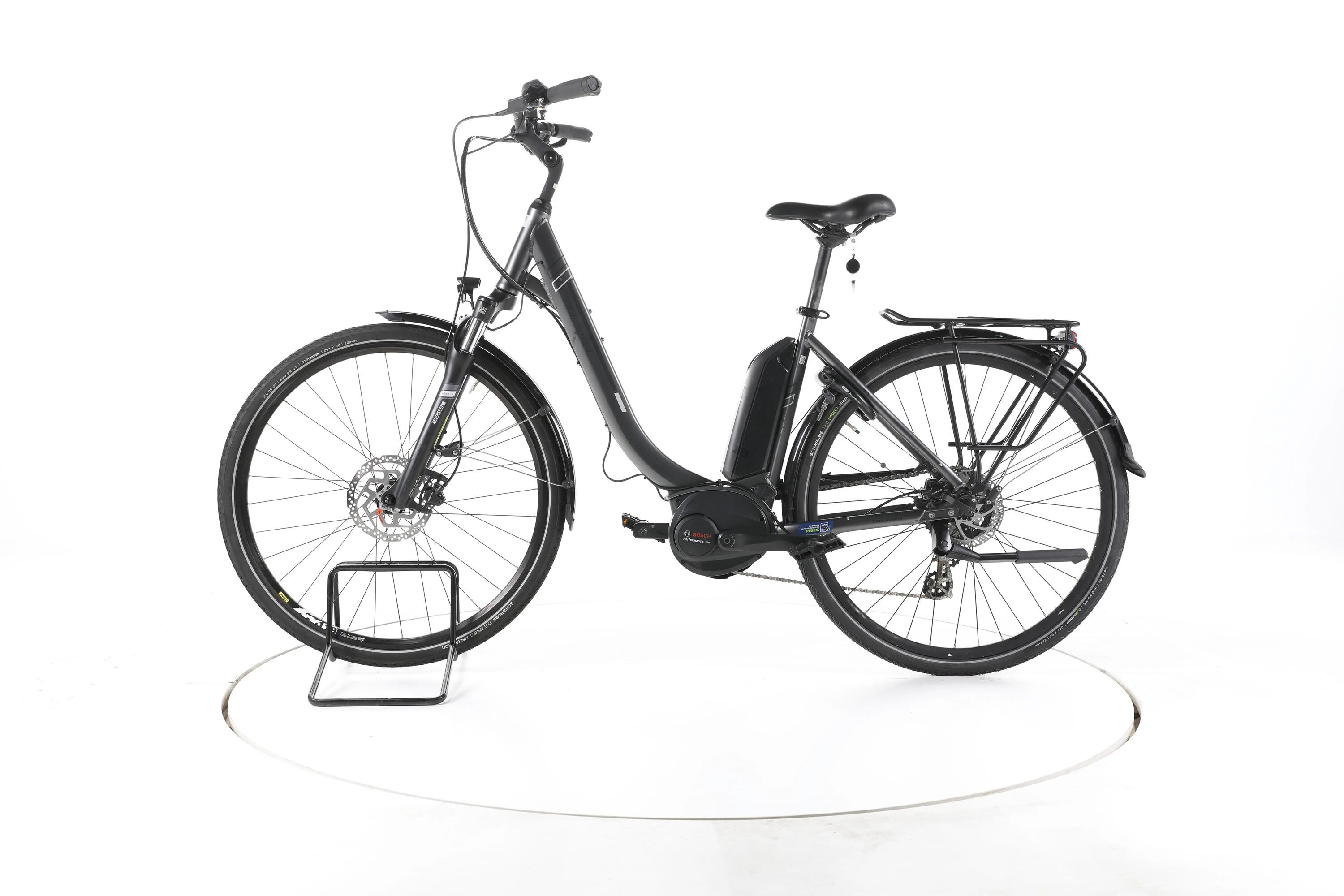 Tweedehands - Triumph E-Bird Ultra Trekking E-Bike Lage instap - Goed 6/7