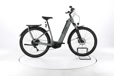 Tweedehands - cube kathmandu hybrid one trekking e-bike lage instap - zeer goed