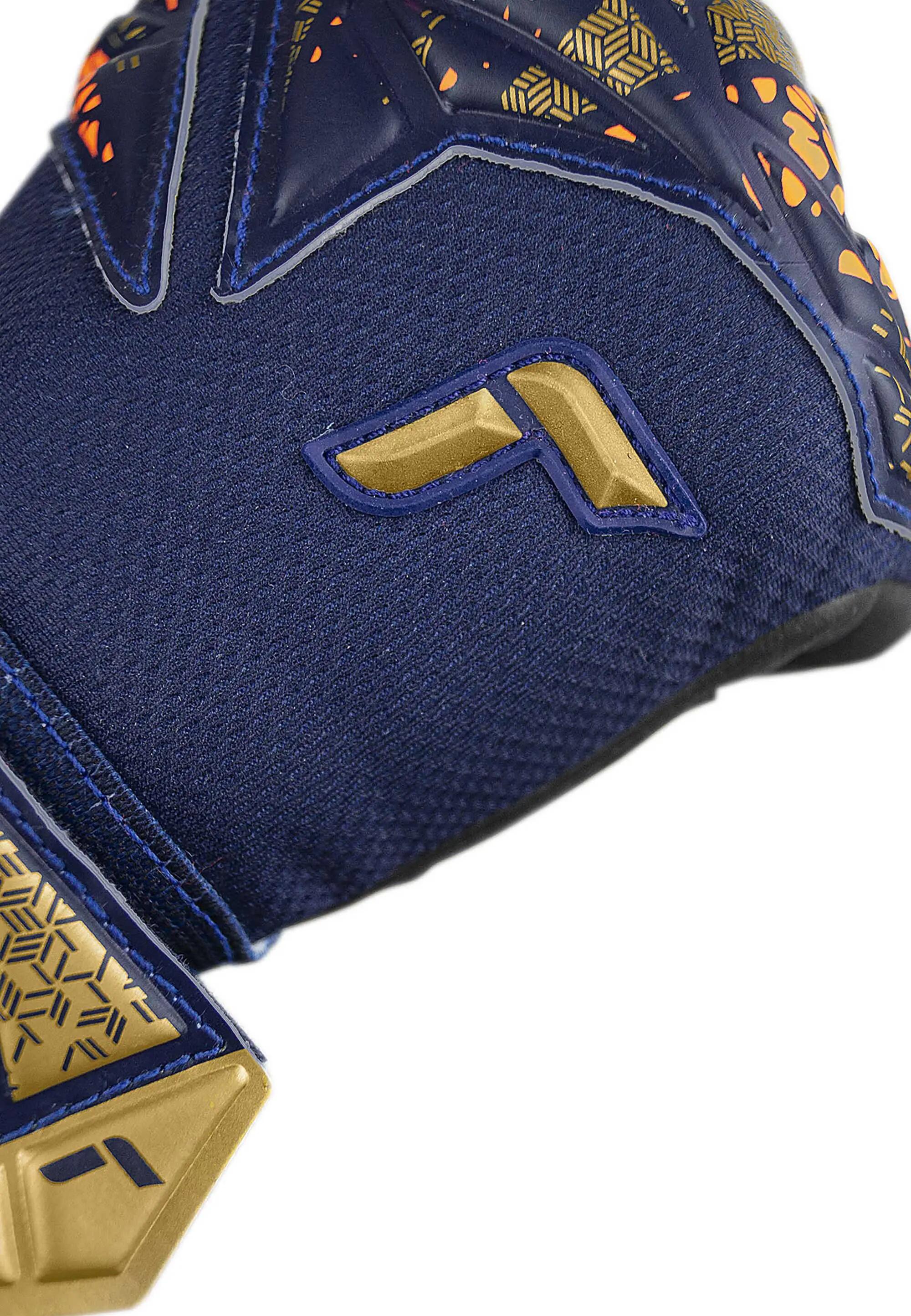 Gants de gardien Reusch Attrakt Silver NC 6/9