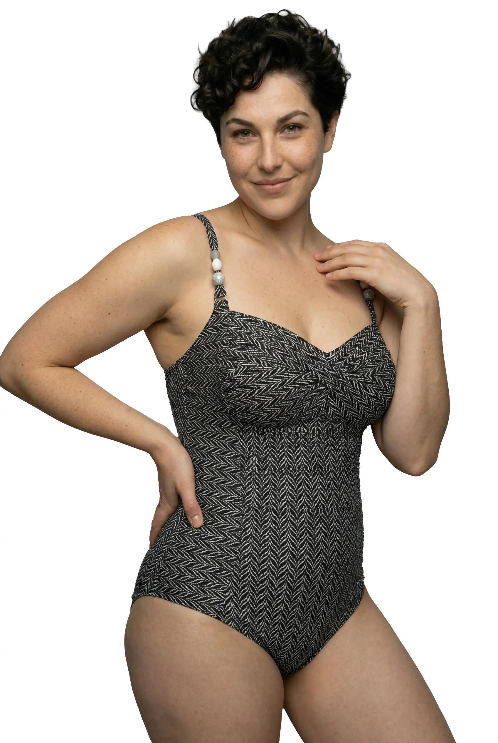 Damen Badeanzug Zackenmuster Softcups Struktur drapiert 4/13