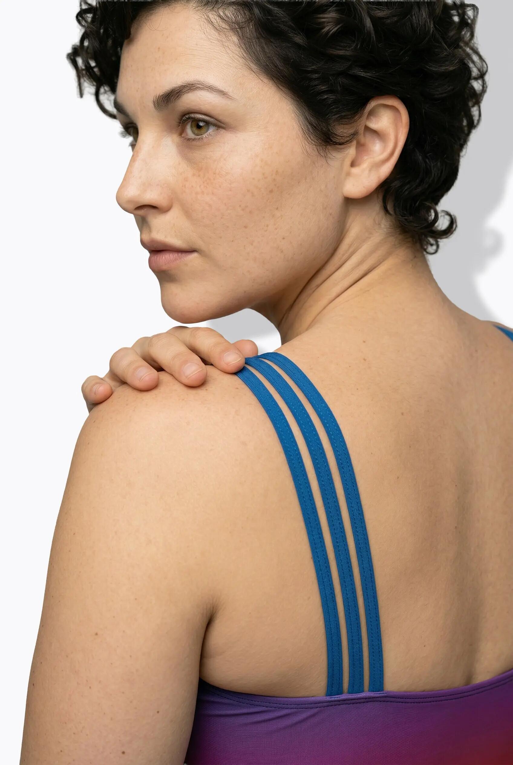 Femme Maillot de bain avec bonnets souples dégradé de couleurs bretelles triples 10/13