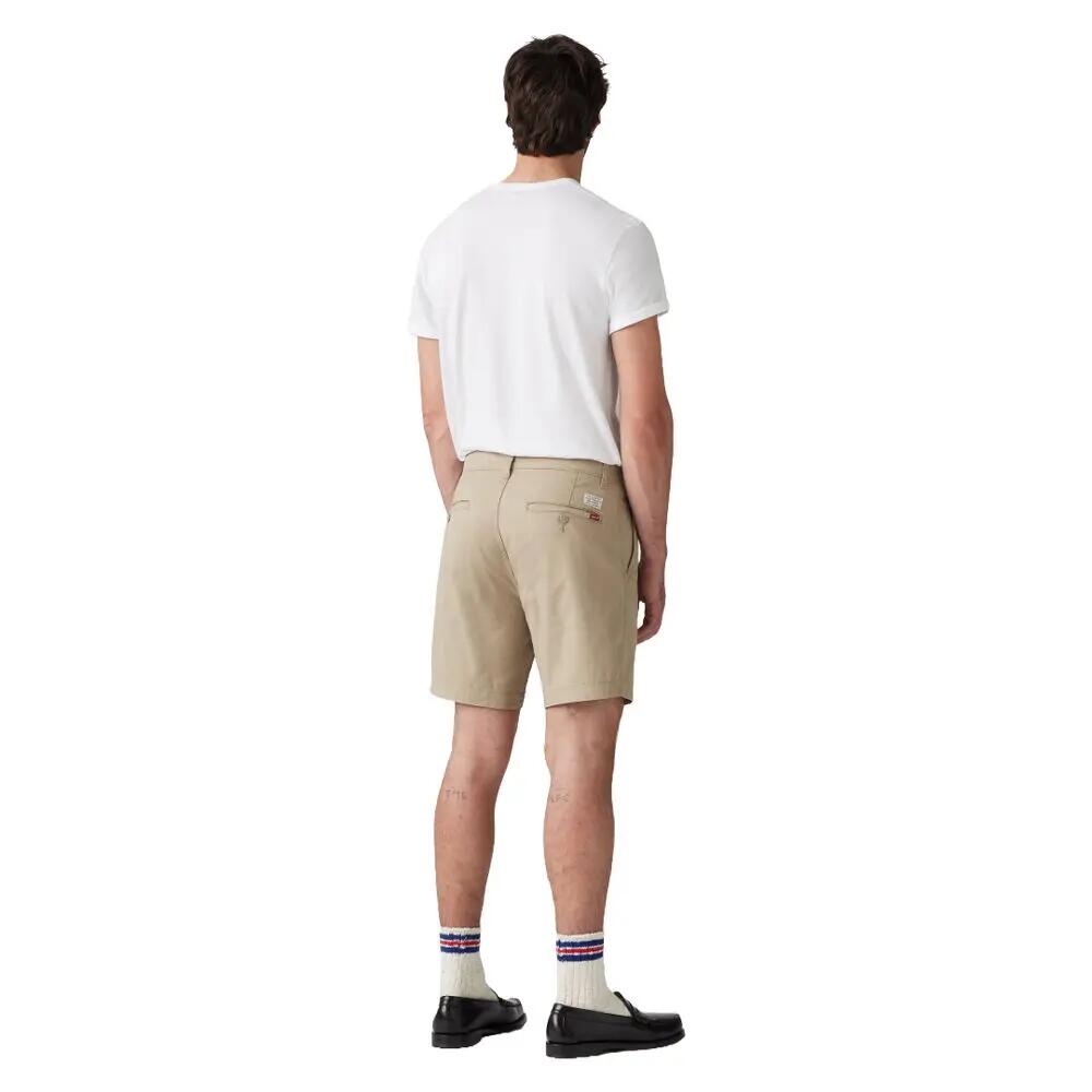 Restituisci solo la traduzione in italiano di questo: 17202-0008 Levis Chino

Ch 4/5