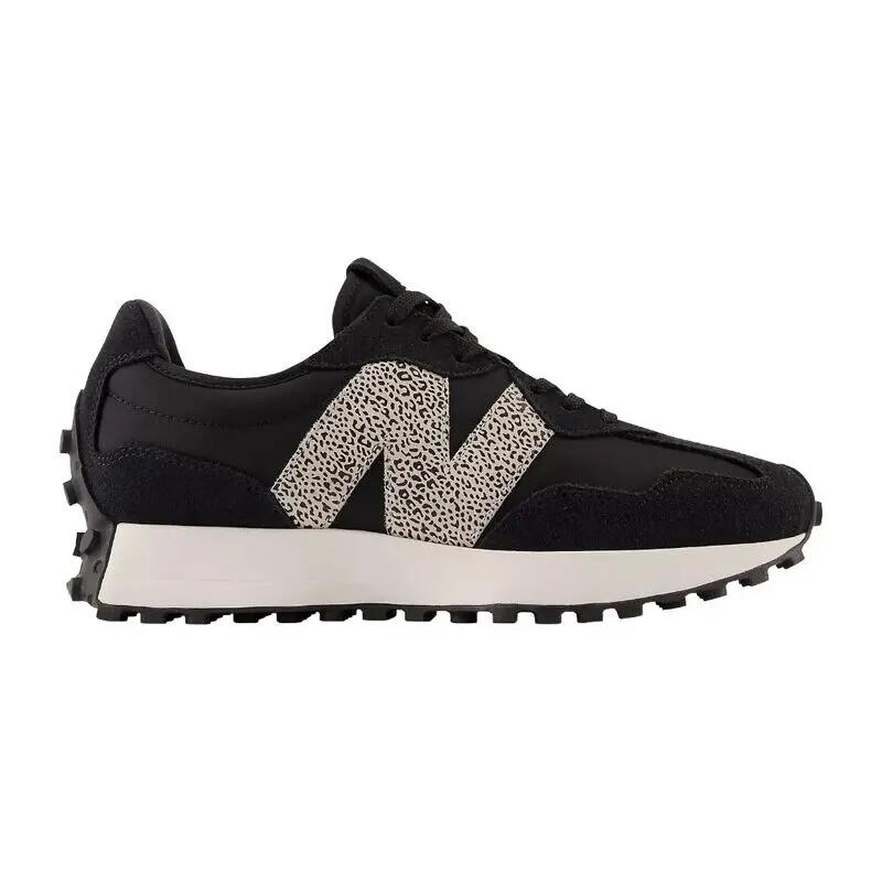 NEW BALANCE picture