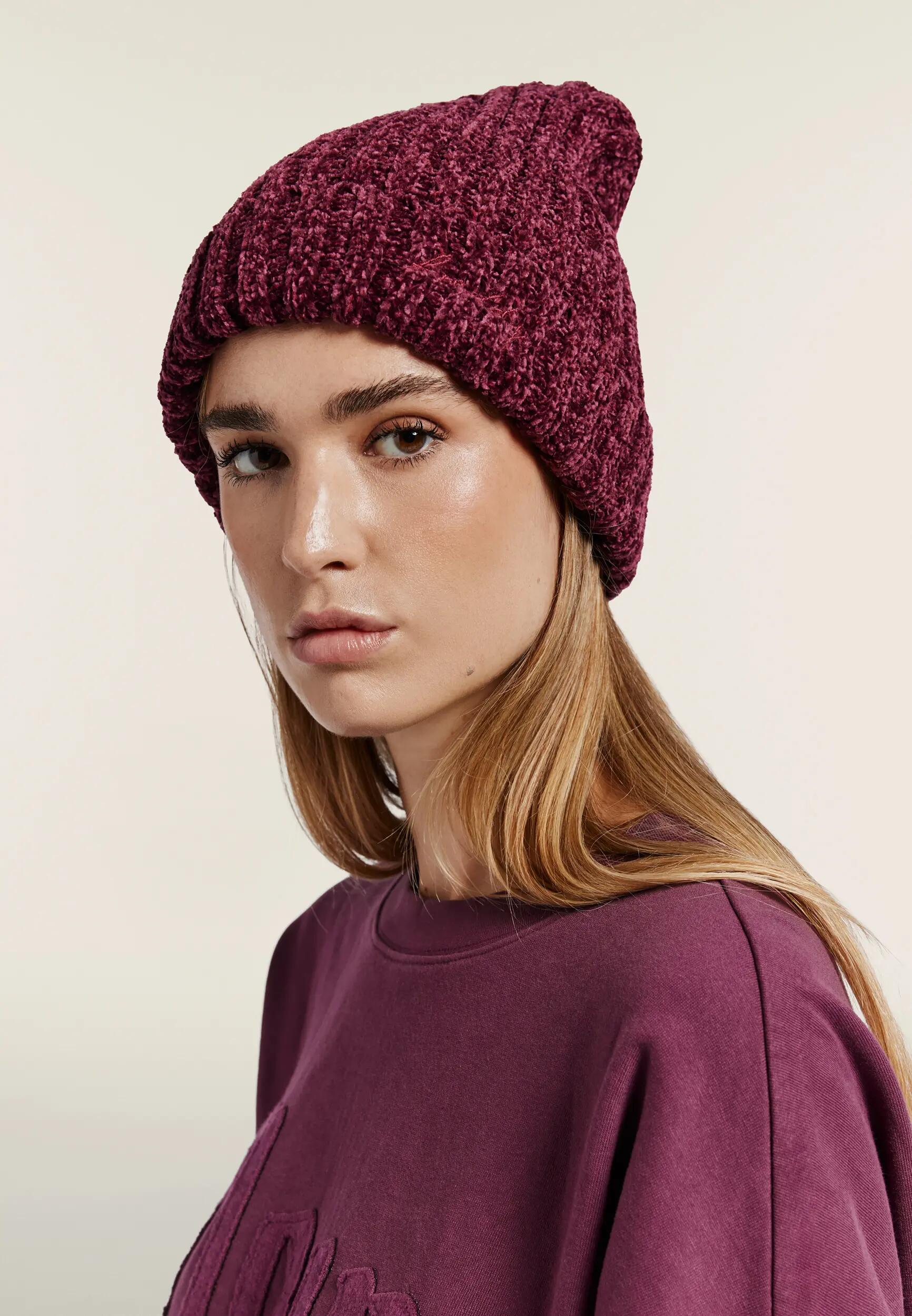 Gorro beanie acanalado de chenilla para mujer 2/5