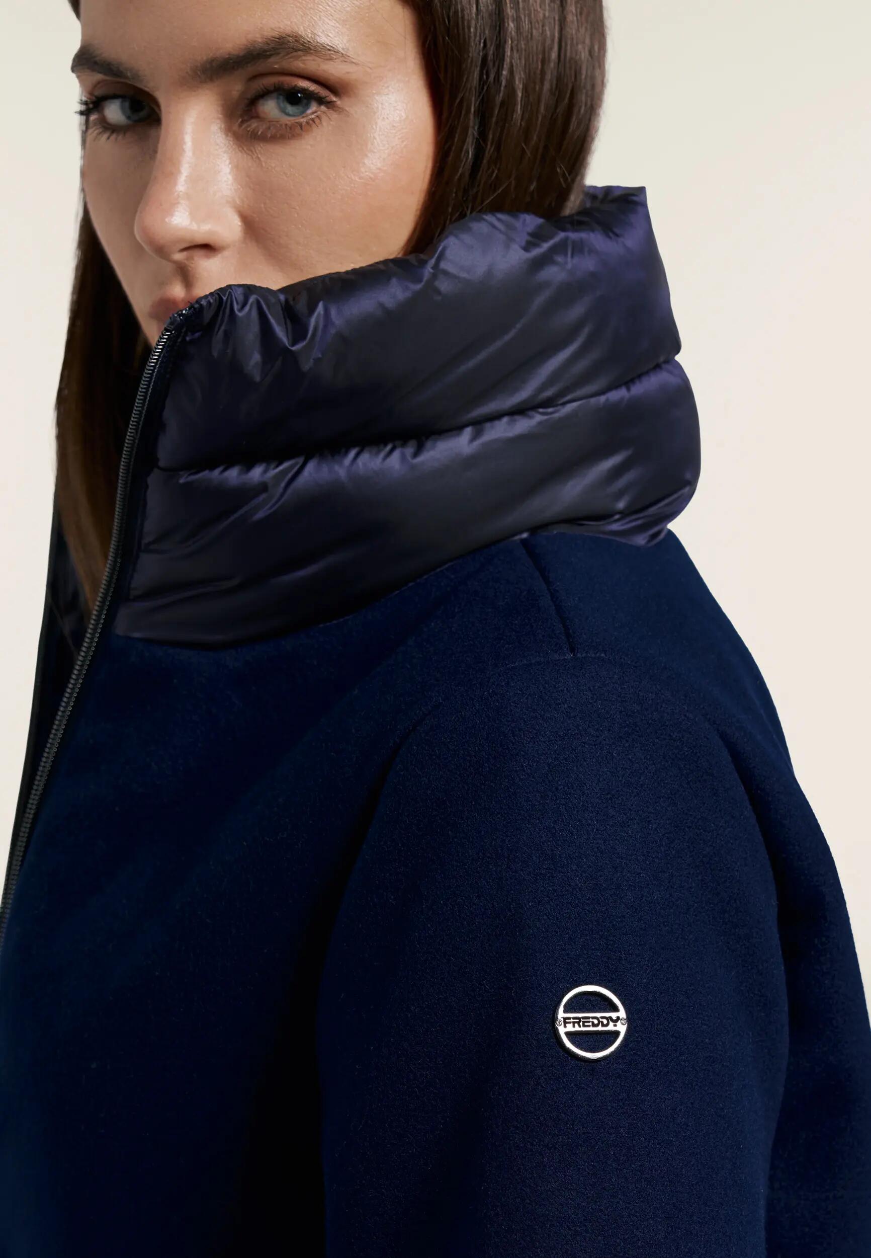 Veste rembourrée pour femmes en flanelle et tissu chatoyant 4/6