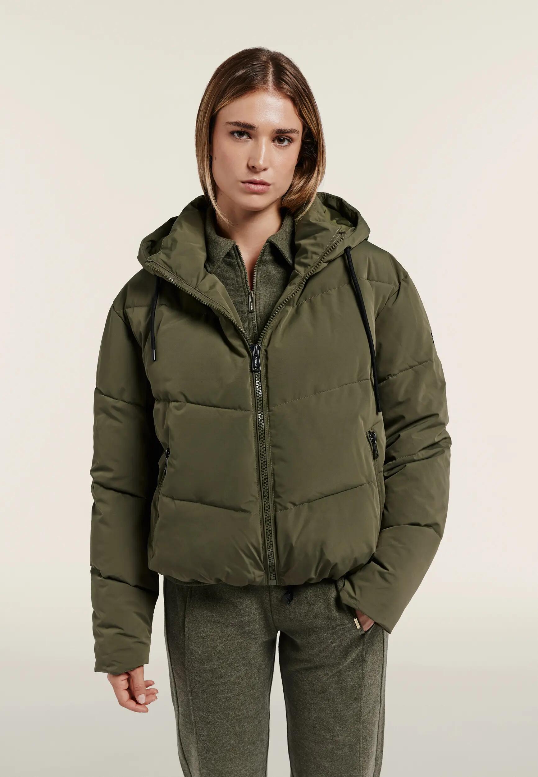 Veste coupe courte rembourrée pour femmes en tissu coupe-vent 2/6