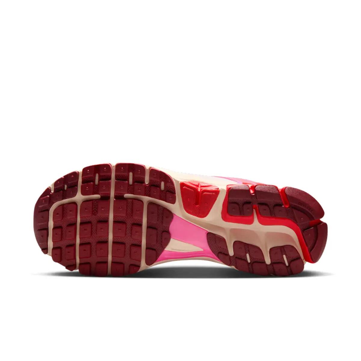 Nike Zoom Vomero 5 Light Soft Pink Team Red (Women's) 3/6
