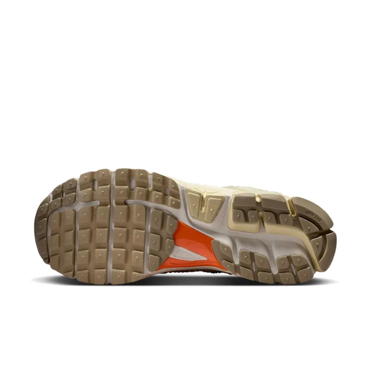 Nike Zoom Vomero 5 Sashiko Pale Ivory 3/6