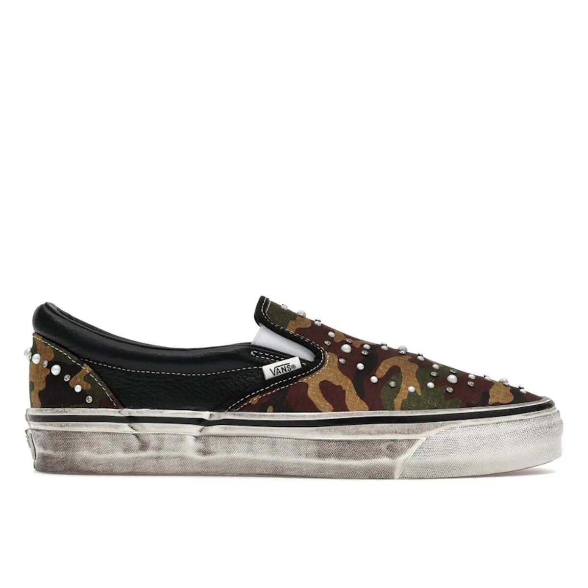 VANS picture